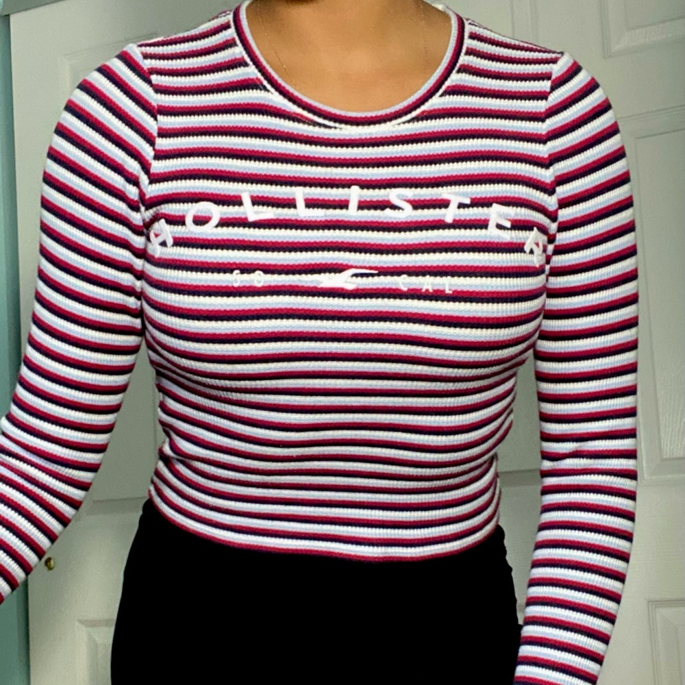 Hollister crop top long-sleeve